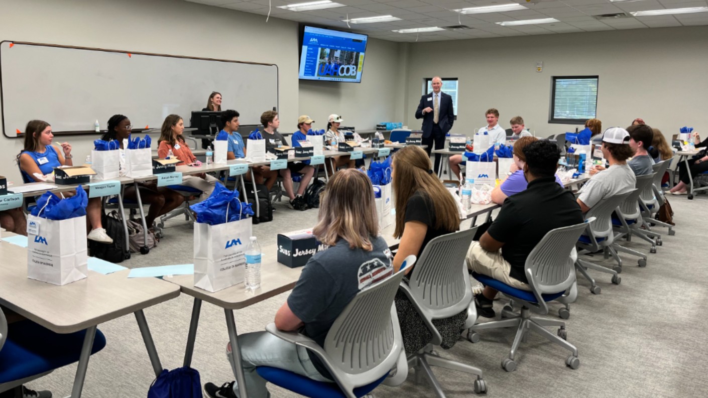 UAH College of Business Launches First Emerging Business Leader Cohort ?>