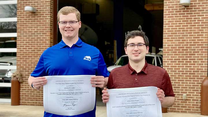 UAH Atmospheric and Earth Science (AES) students Zebulon Leffler and Ethan Prunty.