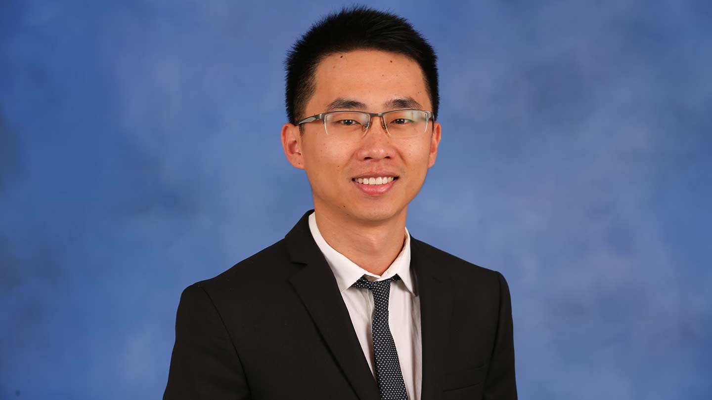 Dr. Jianqing Liu