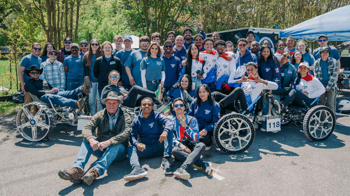 NASA Human Exploration Rover Challenge (HERC) student teams from The University of Alabama in Huntsville (UAH) and the Instituto Tecnologico de Santo Domingo (INTEC) from the Dominican Republic pose together