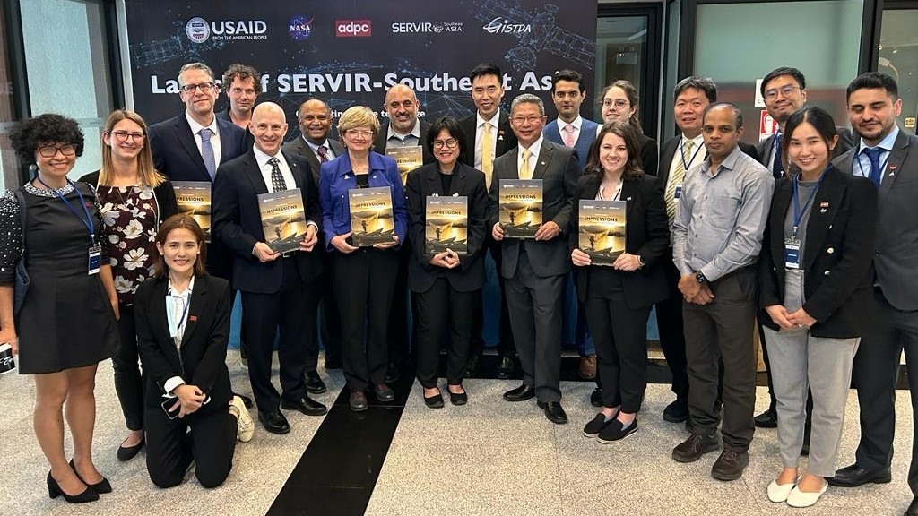 SERVIR Southeast Asia Team including NASA, USAID, ADPC, SIG attendees.  Image Credit ADPC