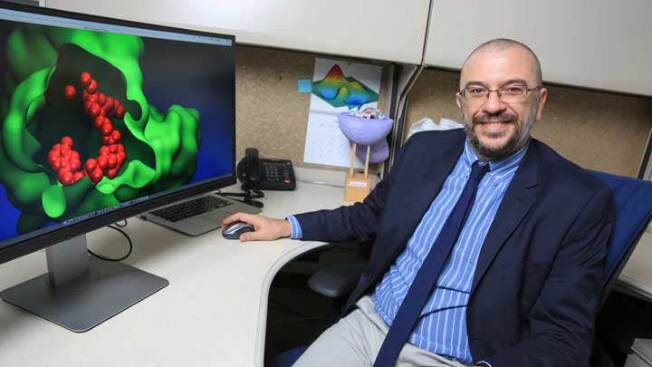 Dr. Jerome Baudry, Pei-Ling Chan Chair and chair of the UAH Department of Biological Sciences.