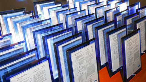 Inventors receive patent  plaques at UAH ceremony